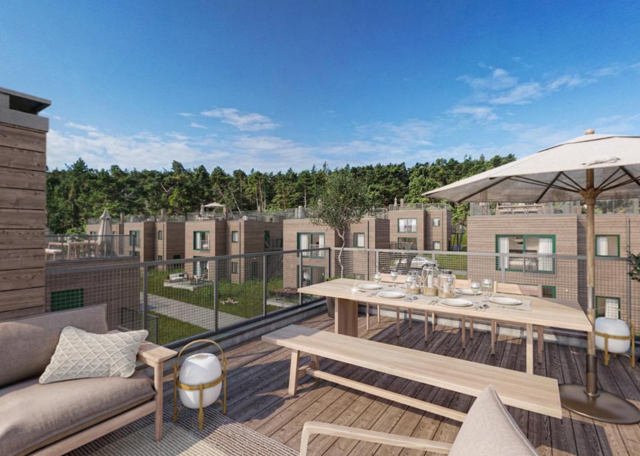 Vaestoes Strand By First Hotels Lärbro 외부 사진